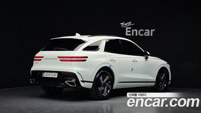 Genesis GV70 — Фото автомобиля 2