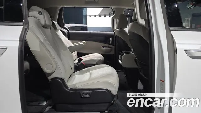 Kia Canival Carnival 4 поколение Дизель 9 мест Noblesse — Фото автомобиля 11