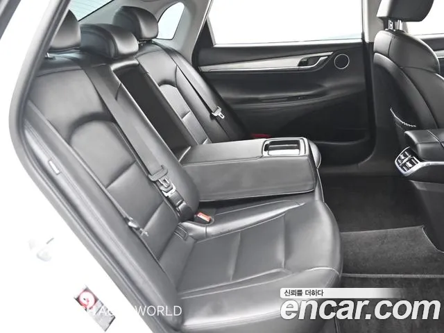 Hyundai Grandeur Новый Grandeur IG 3.0 LPi (Для проката) — Фото автомобиля 12