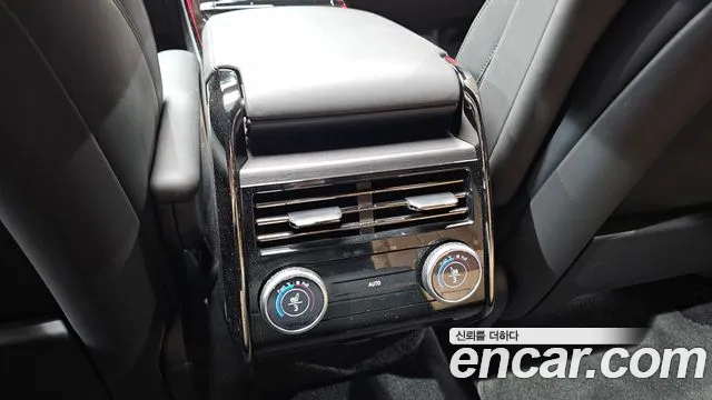 Land Rover Range Rover Sport — Фото автомобиля 28