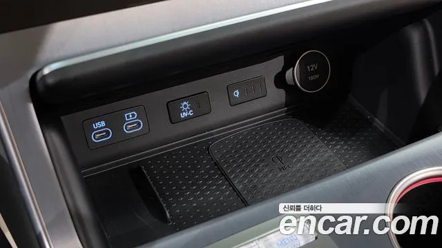 Genesis GV80 — Фото автомобиля 30