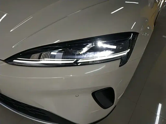 BYD Seal 07 DM-i — Фото автомобиля 23