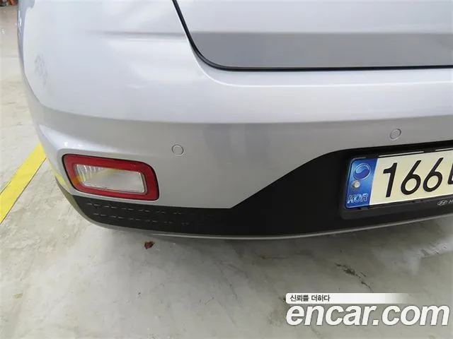 Hyundai Venue Venue 1.6 Modern Plus — Фото автомобиля 18