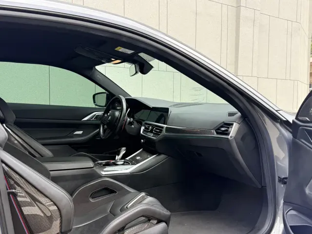 BMW M4 — Фото автомобиля 8