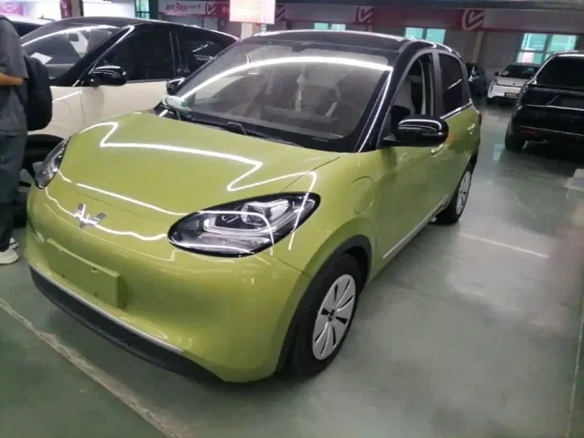 Фотография автомобиля — Wuling Bingo