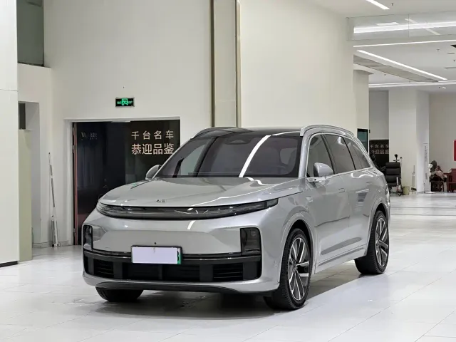 Фотография автомобиля — Li Auto L7