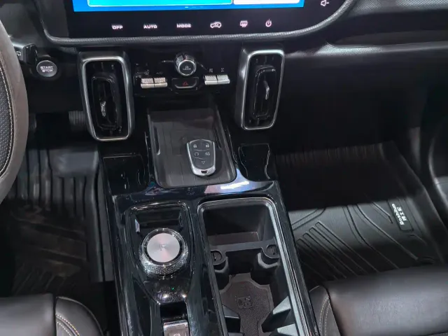 Haval Big Dog — Фото автомобиля 7