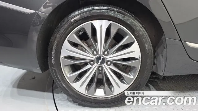 Kia K8 Noblesse — Фото автомобиля 5