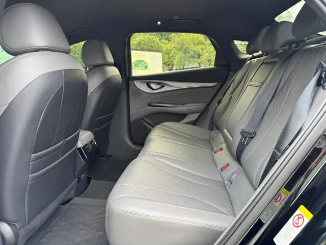 BYD Seal — Фото автомобиля 12