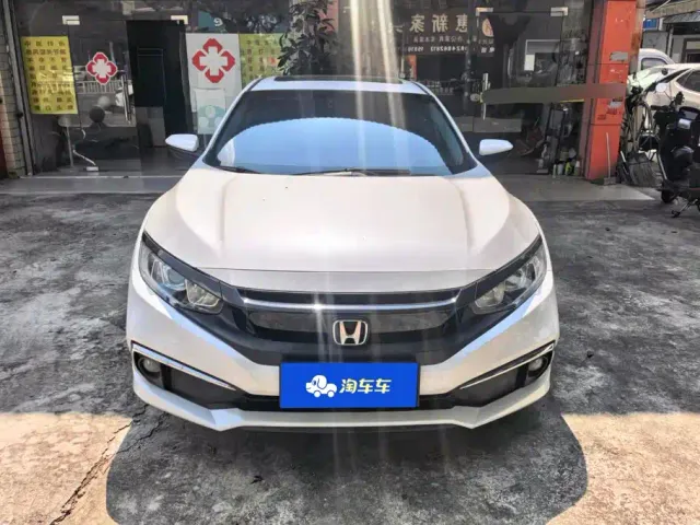 Honda Civic — Фото автомобиля 2
