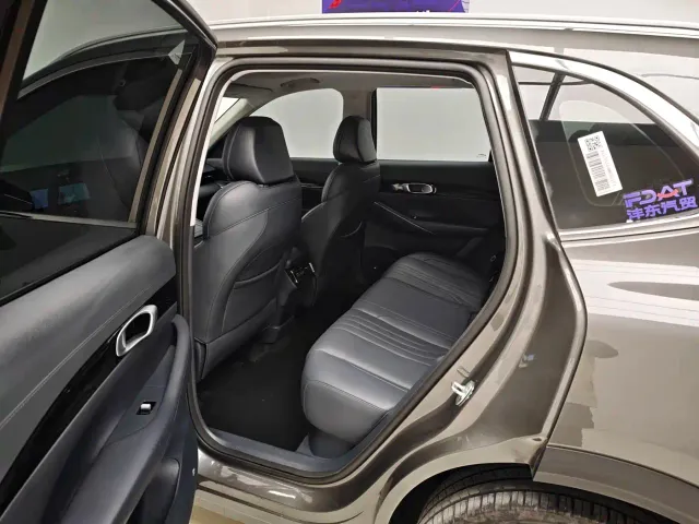 Geely Galaxy E5 — Фото автомобиля 17