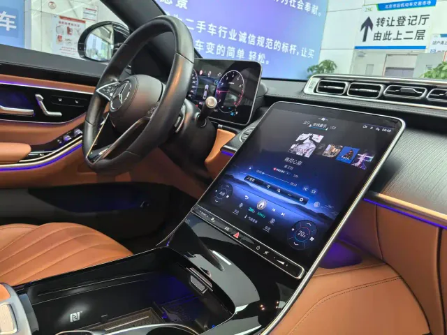 Mercedes-Benz S-Class — Фото автомобиля 11