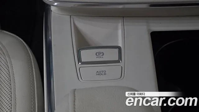 Hyundai Grandeur New — Фото автомобиля 18