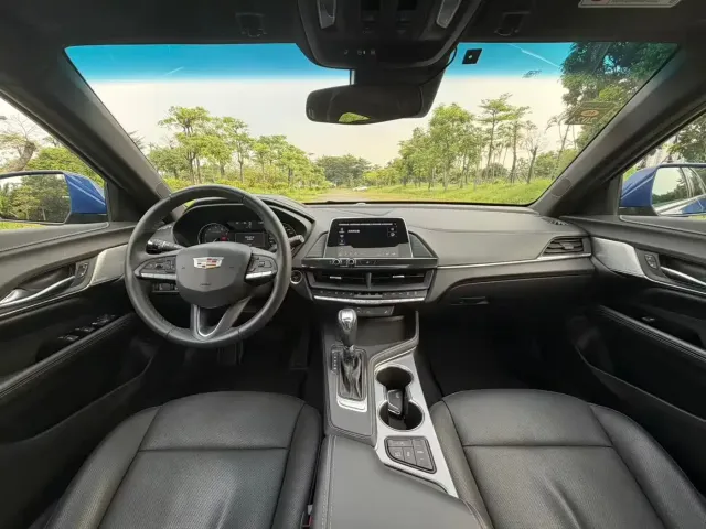 Cadillac Cadillac CT4 2022 28T Luxury Model — Фото автомобиля 14