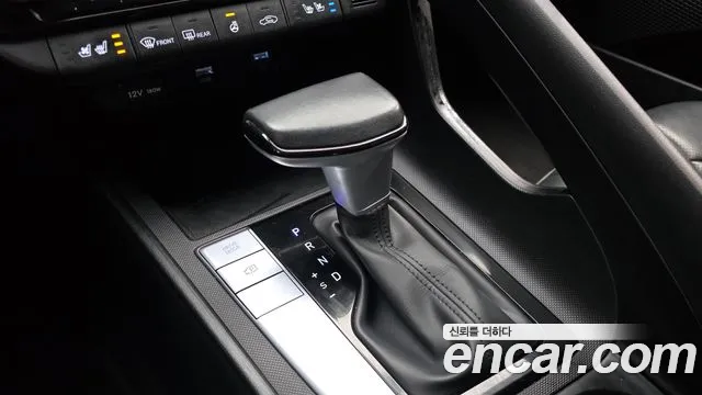 Hyundai AVANTE Avante (CN7) — Фото автомобиля 9