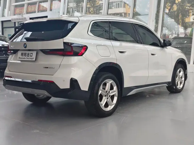 BMW X1 — Фото автомобиля 7