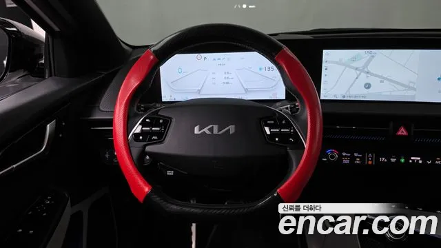 Kia EV6 — Фото автомобиля 13