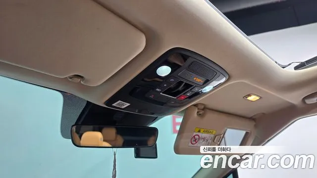 Kia Carnival 4th Gen — Фото автомобиля 21