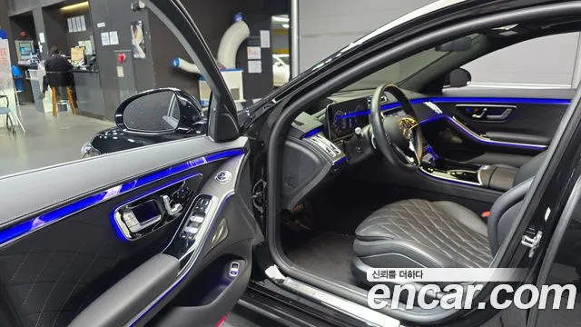 Mercedes-Benz S-Class — Фото автомобиля 10