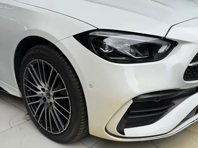 Mercedes-Benz C-Class — Фото автомобиля 12