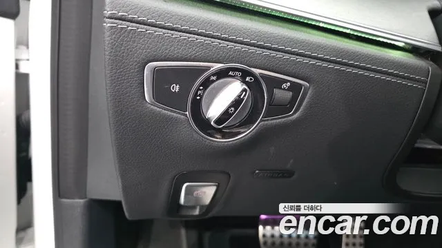 Mercedes-Benz AMG GT 4 двери 43 4MATIC+ — Фото автомобиля 19
