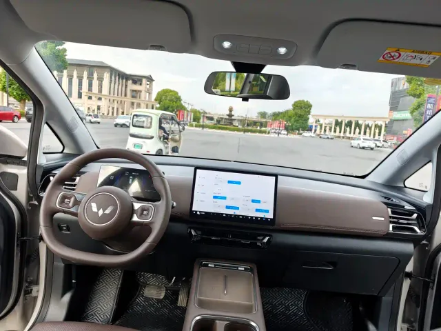 Wuling Starlight 730 — Фото автомобиля 11