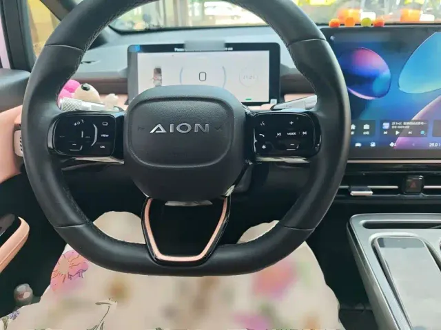 GAC Aion Y — Фото автомобиля 6