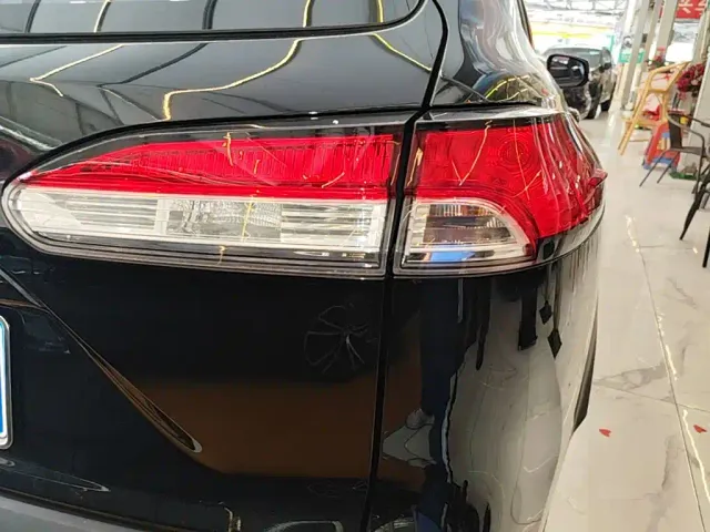 Toyota Frontlander 2022 2.0L CVT Elite — Фото автомобиля 7