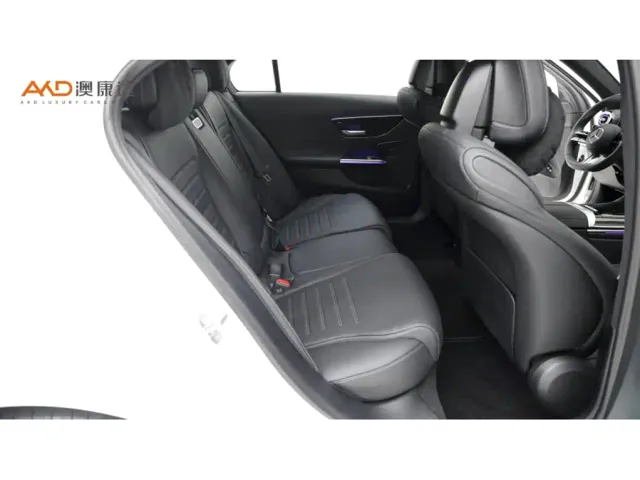 Mercedes-Benz C-Class — Фото автомобиля 8