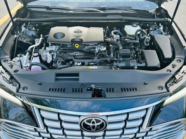 Toyota Avalon — Фото автомобиля 11