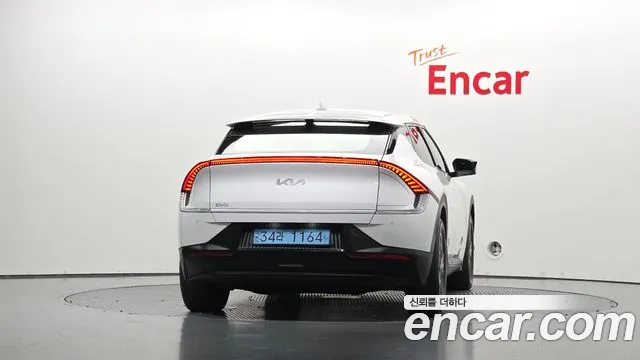 Kia EV6 — Фото автомобиля 4