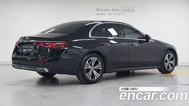 Mercedes-Benz E-Class W214 — Фото автомобиля 2