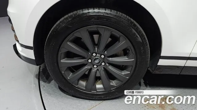 Land Rover Range Rover Velar — Фото автомобиля 5