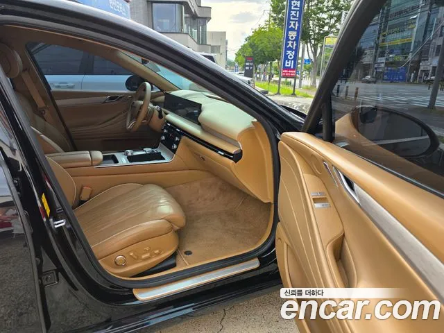 Genesis G80 RG3 — Фото автомобиля 6