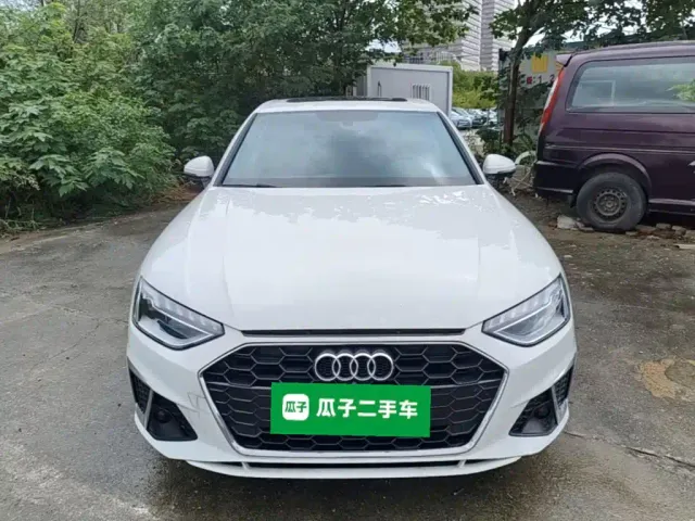 Audi A4L — Фото автомобиля 2
