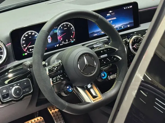 Mercedes-Benz A-Class AMG — Фото автомобиля 7
