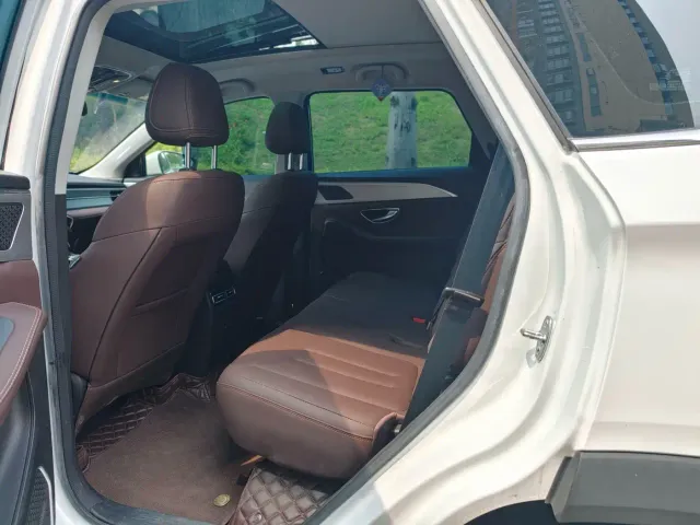 Jetour X90 Plus — Фото автомобиля 10