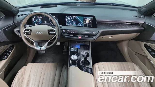 Kia K8 — Фото автомобиля 7