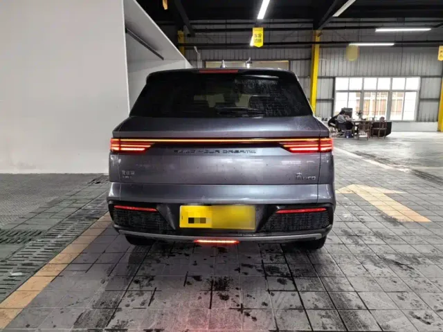 BYD Song Pro — Фото автомобиля 5