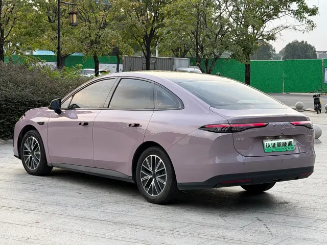 GAC Aion RT — Фото автомобиля 18