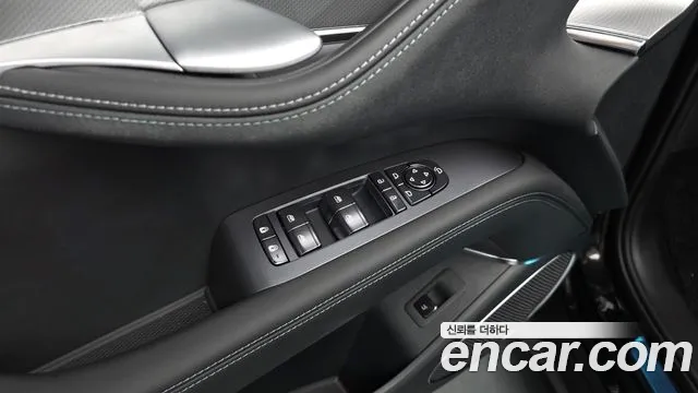 BYD Sealion 7 — Фото автомобиля 30