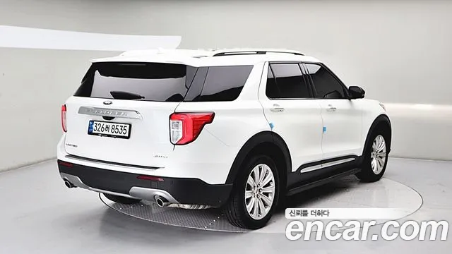 Ford Explorer Generation 6 — Фото автомобиля 4