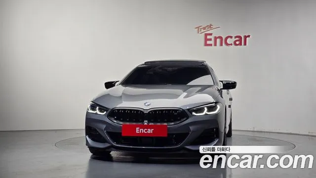 BMW 8 Series G15 — Фото автомобиля 3