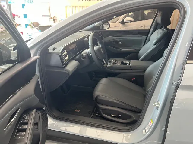 BYD Qin L — Фото автомобиля 4
