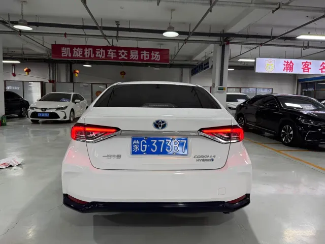 Toyota Corolla — Фото автомобиля 2