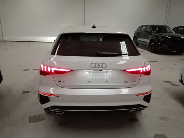 Audi A3 — Фото автомобиля 5