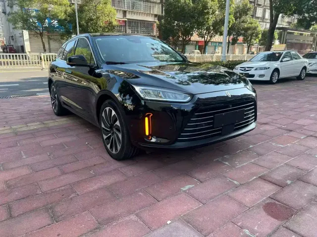 Фотография автомобиля — Aito M5