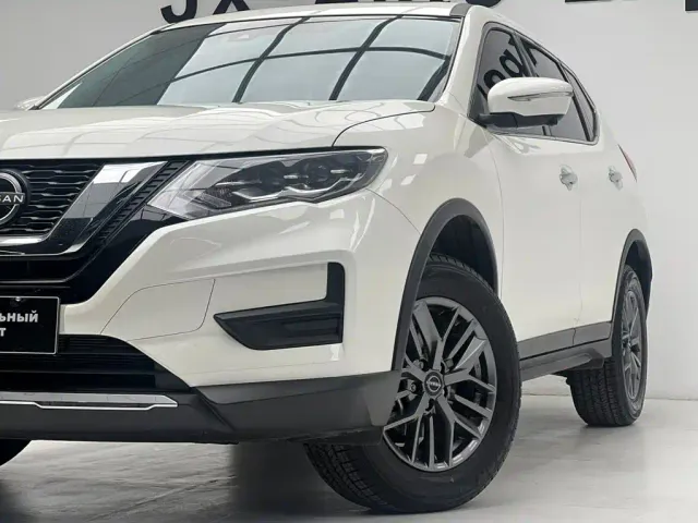 Nissan X-Trail — Фото автомобиля 4