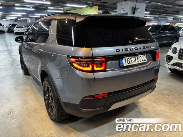 Land Rover Discovery Sport Generation 2 — Фото автомобиля 2