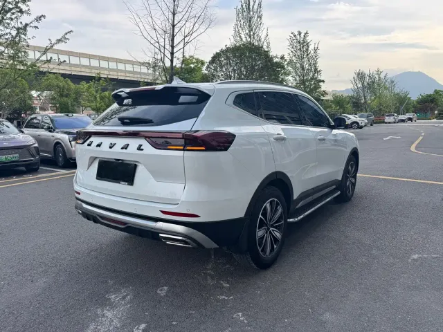 Haval H6 — Фото автомобиля 13